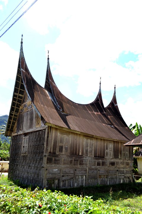 Gambar Rumah Gadang Sumatera Barat - Contoh U